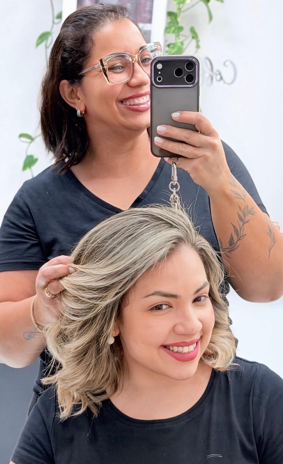 Blonde bob with volume